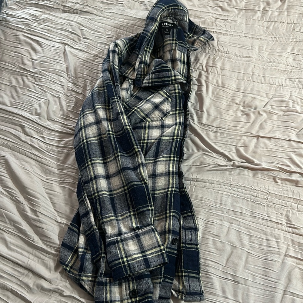 Boys M flannel